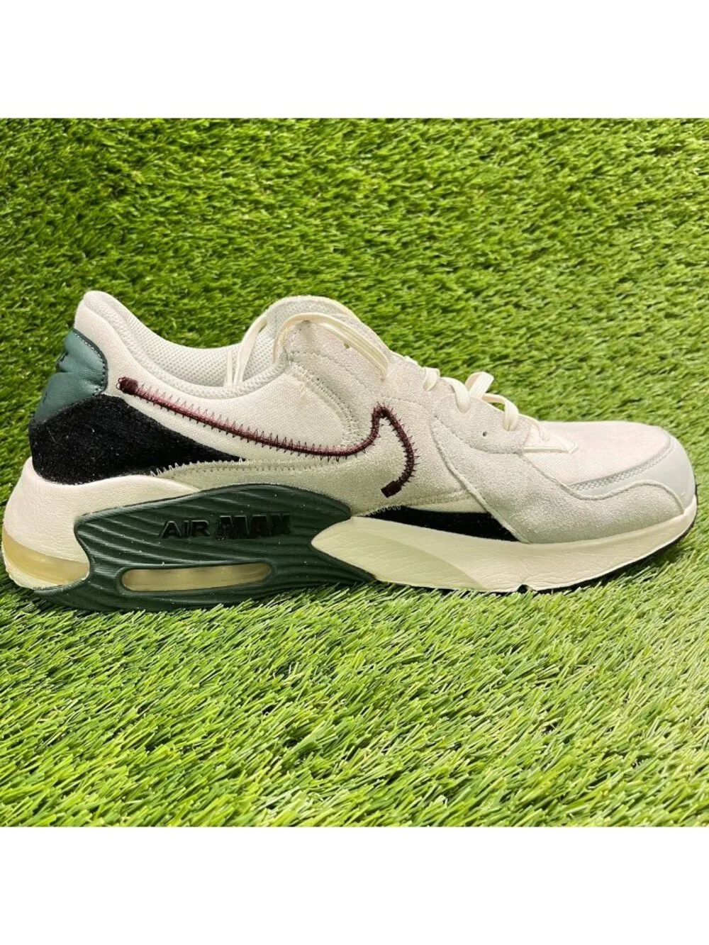 Nike Air Max Excee Mens Size 13 Beige Black Athletic Running Shoes Sneakers